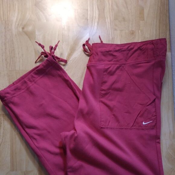 Vintage Nike Small Swoosh Sweatpants Joggers Trainers Track - Picture 1 of 8